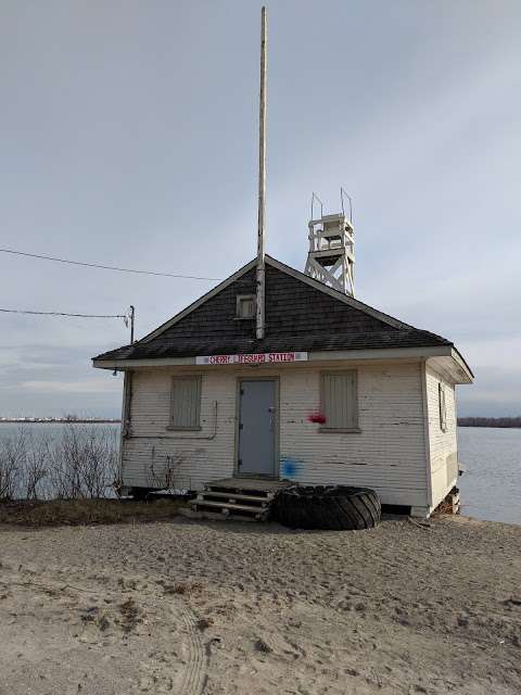 Cherry Beach Life Guard Station